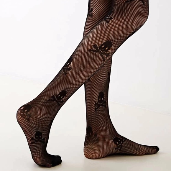 Skull Graphic Mesh Tights ❤️‍🔥 - Picture 3 of 4